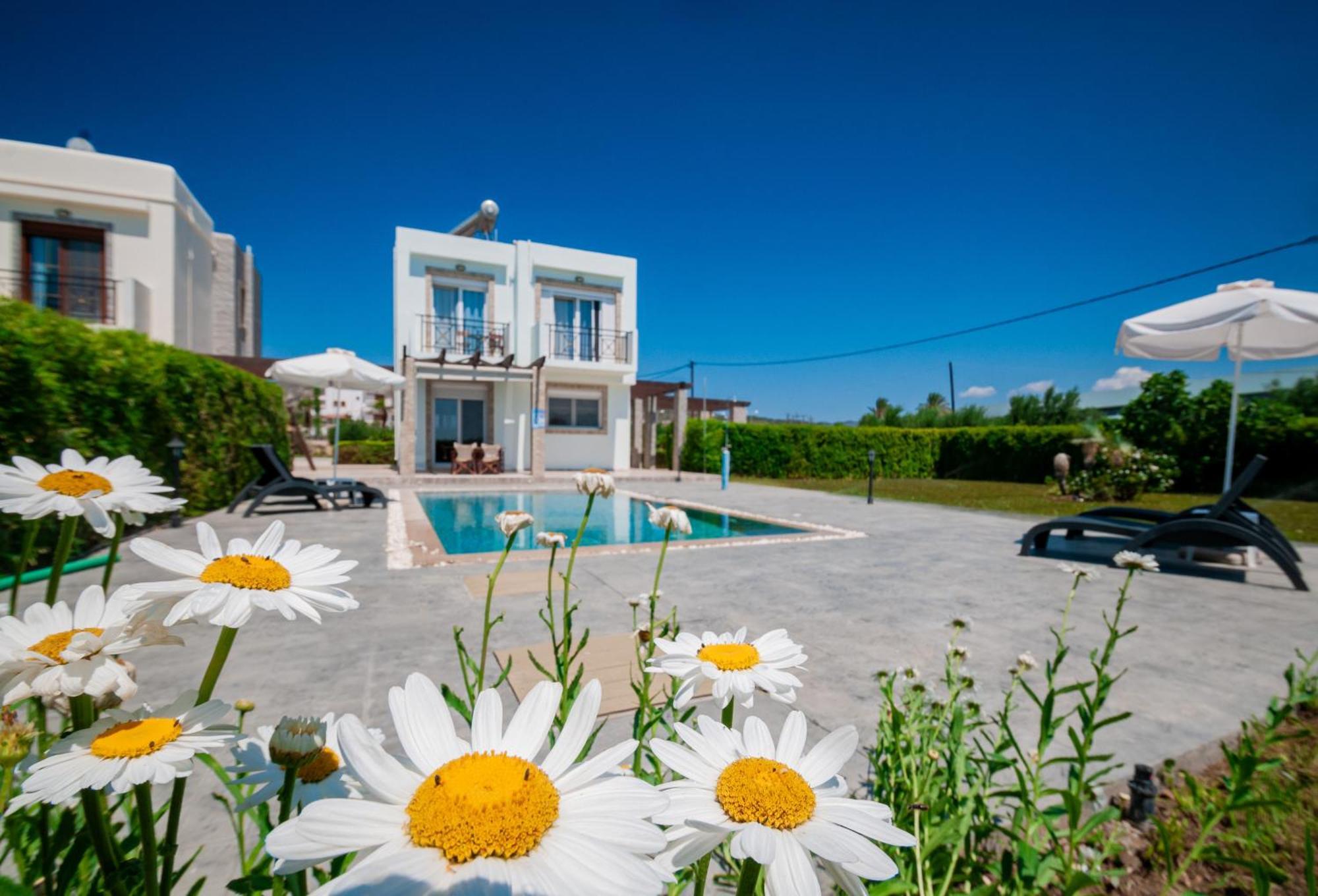 Petra Villas Gennadi Exterior photo